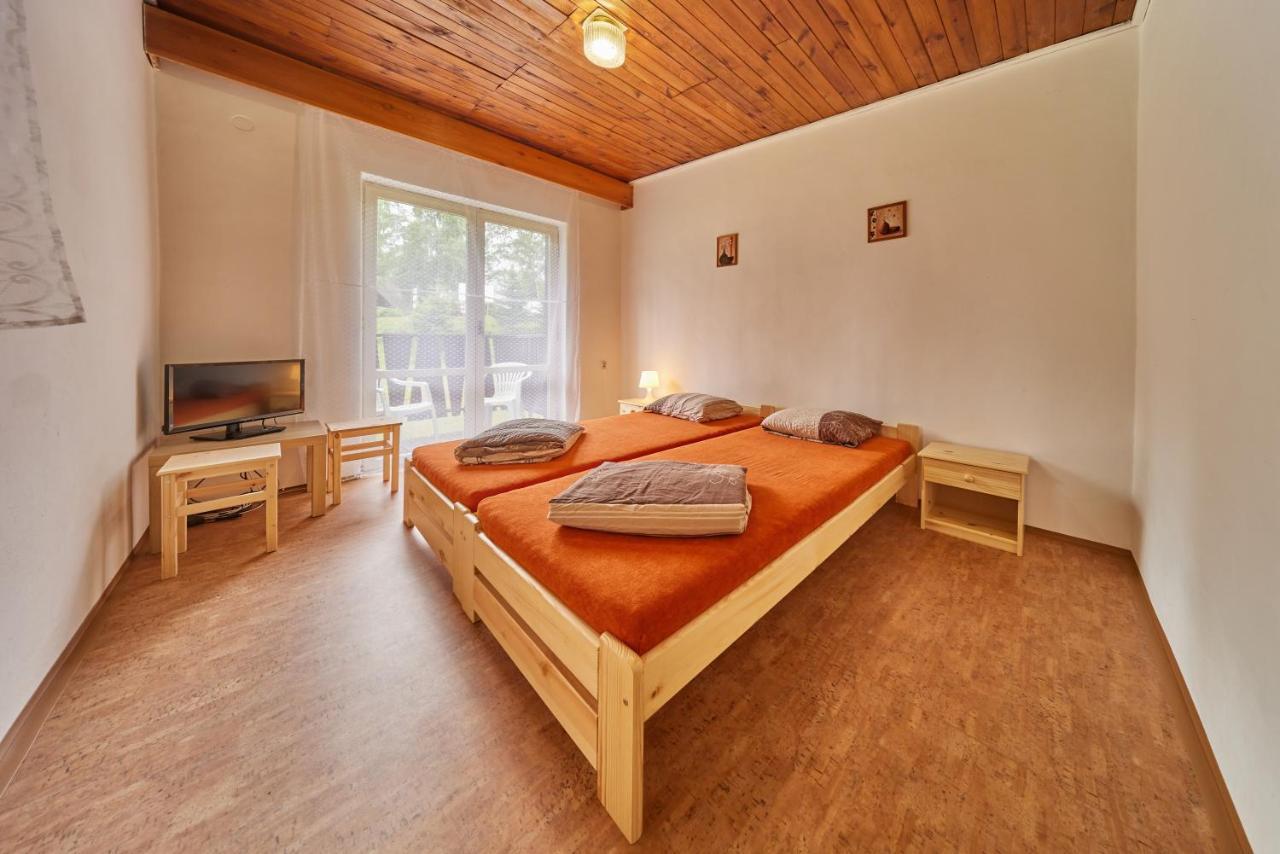 Hôtel Camp Dolce à Trutnov Extérieur photo